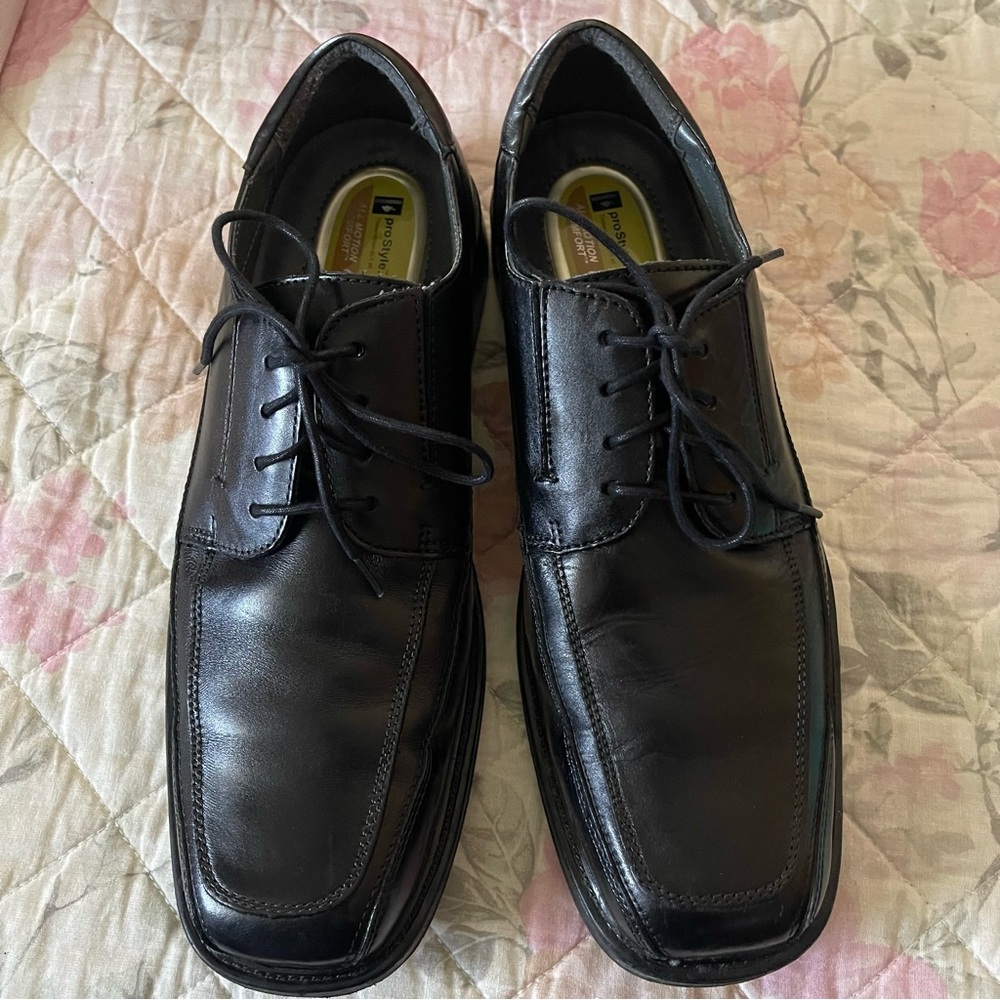 Dockers Men's Dress Shoes